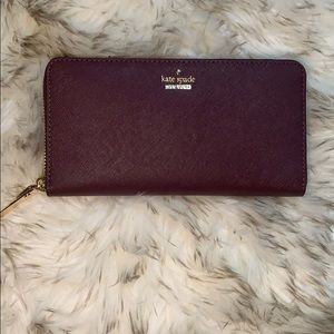 💋NWT💋 Kate Spade Zippy Wallet